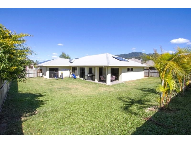 72 Roberts Drive, Trinity Beach QLD 4879