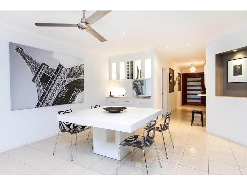 5 Bowline Close, Trinity Beach QLD 4879