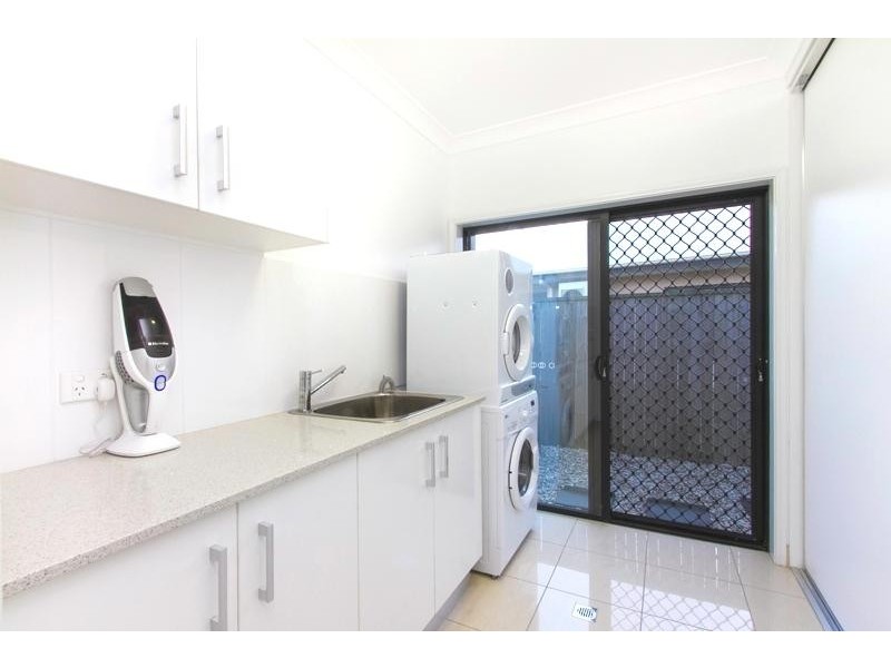 5 Bowline Close, Trinity Beach QLD 4879