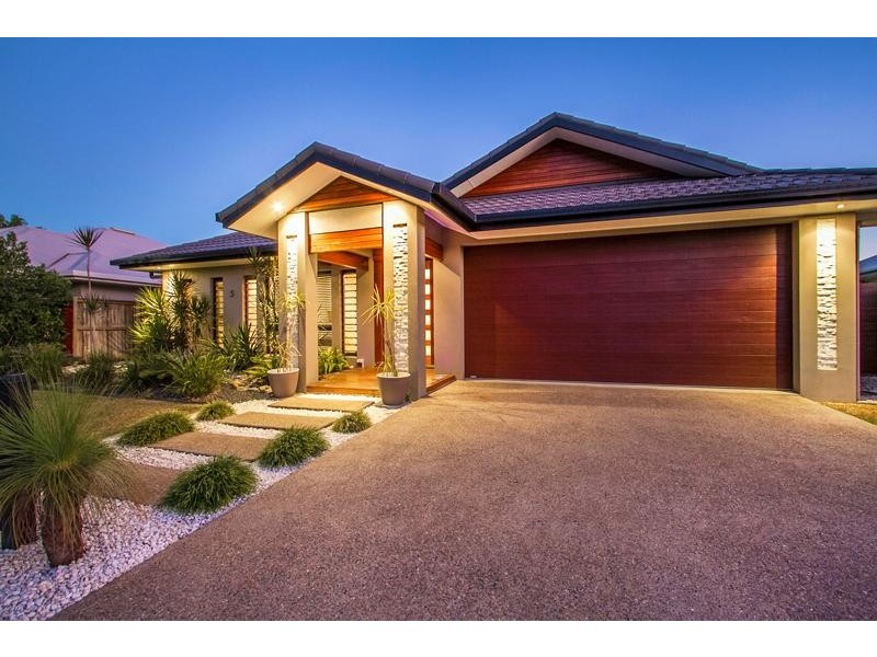 5 Bowline Close, Trinity Beach QLD 4879