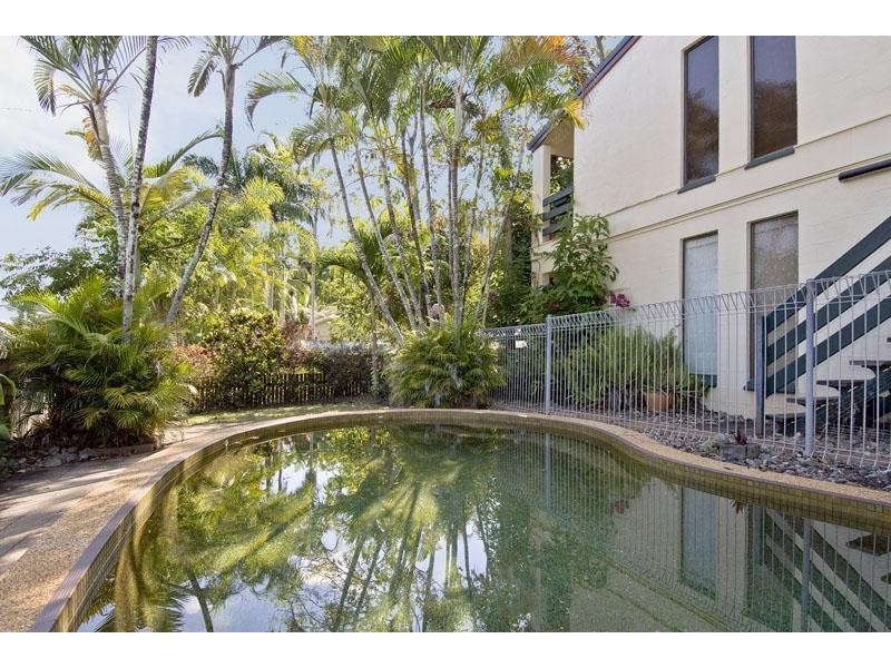 2/11 Vallely St, Freshwater QLD 4870