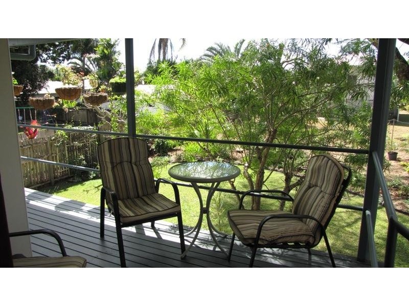 46 Collinson Street, Westcourt QLD 4870