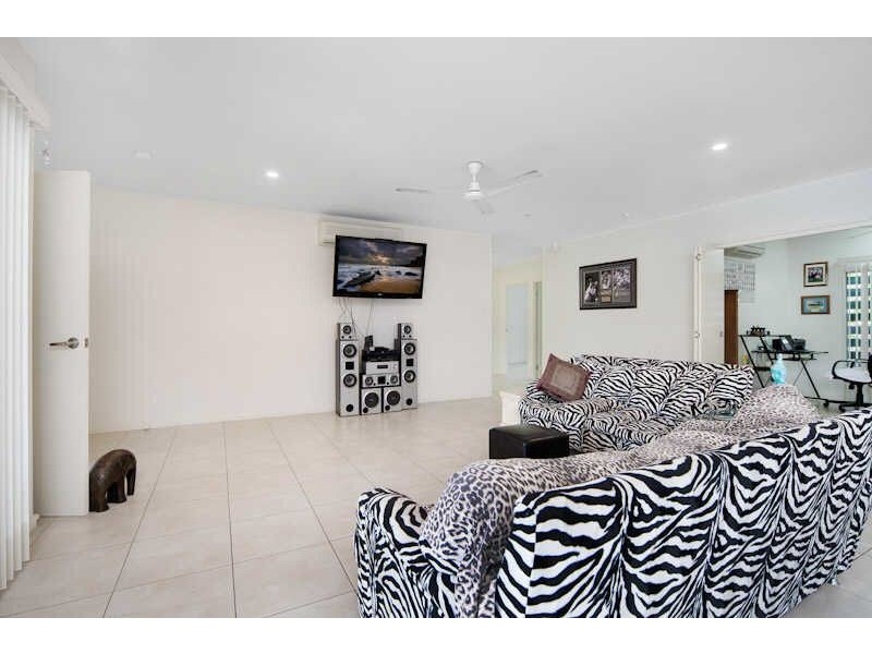 53 Iridescent Close, Trinity Park QLD 4879