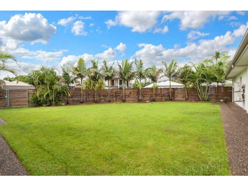 53 Iridescent Close, Trinity Park QLD 4879