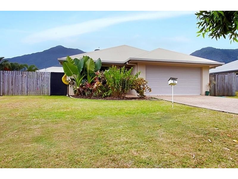 29 Cliffdale Street, Bentley Park QLD 4869