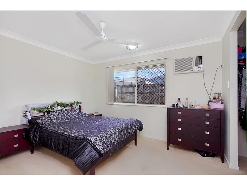 29 Cliffdale Street, Bentley Park QLD 4869