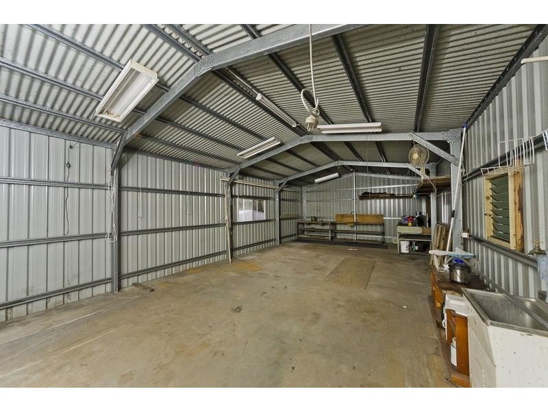 3 Nero Close, Mooroobool QLD 4870