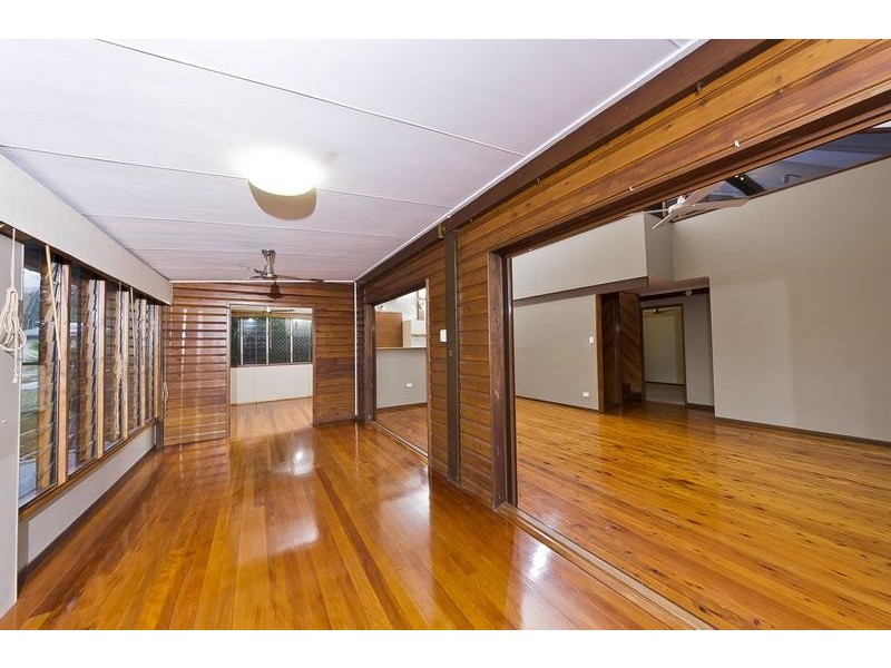 3 Nero Close, Mooroobool QLD 4870
