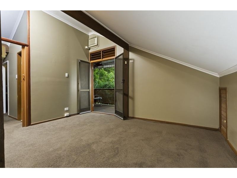 3 Nero Close, Mooroobool QLD 4870