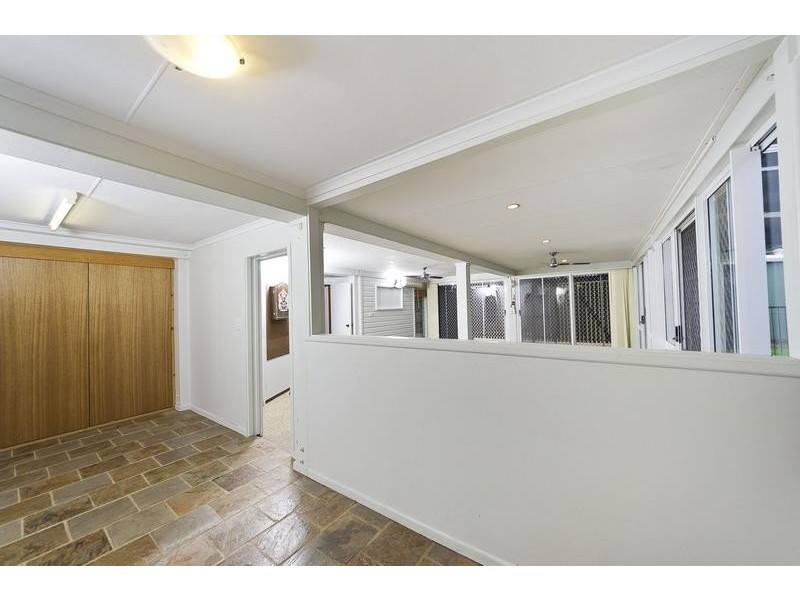 3 Nero Close, Mooroobool QLD 4870