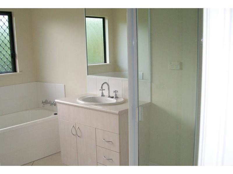 13 Bronte Close, Kewarra Beach QLD 4879