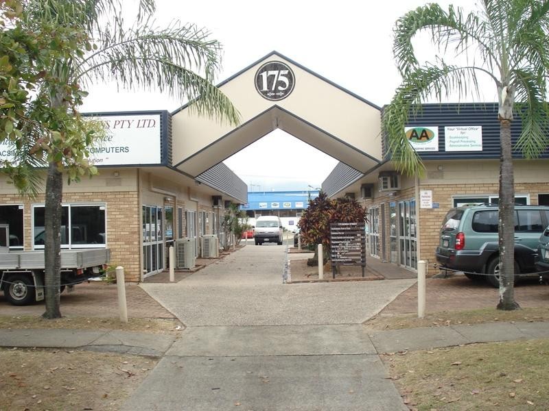 175-177 Bunda St, Parramatta Park QLD 4870