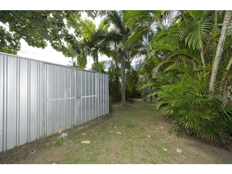 3 Page Street, Earlville QLD 4870