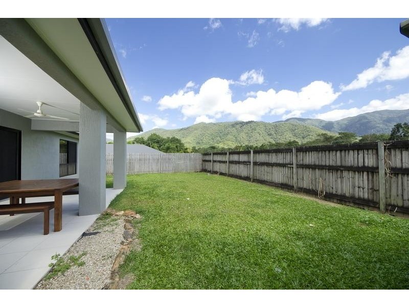 15 Lum Jim Street, Redlynch QLD 4870