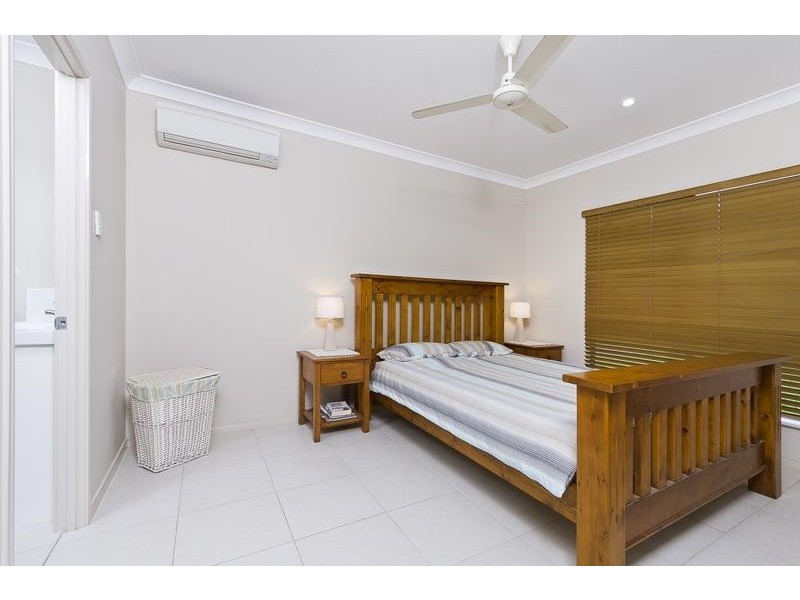 15 Lum Jim Street, Redlynch QLD 4870