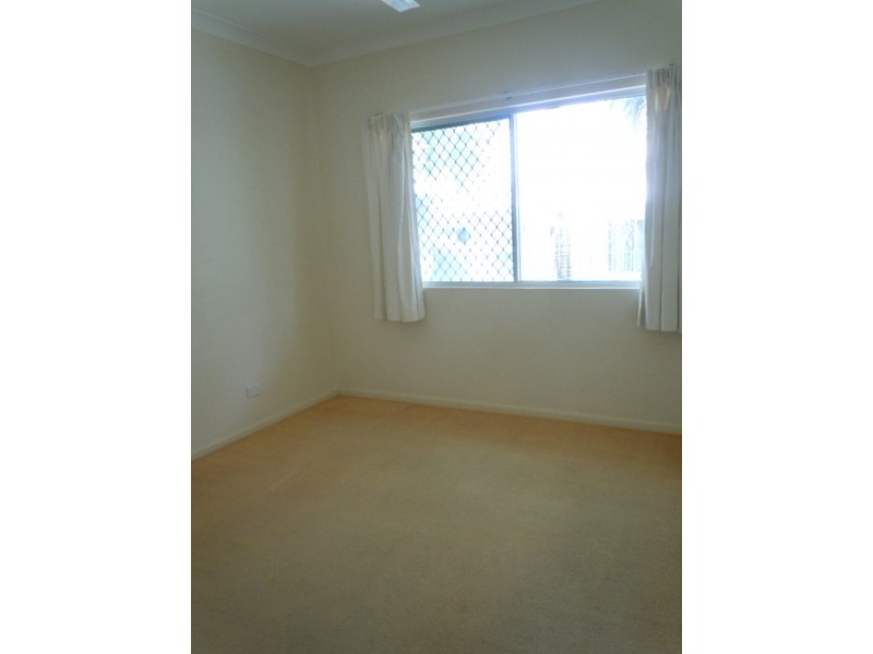 47/8-14 Munro Terrace, Mooroobool QLD 4870