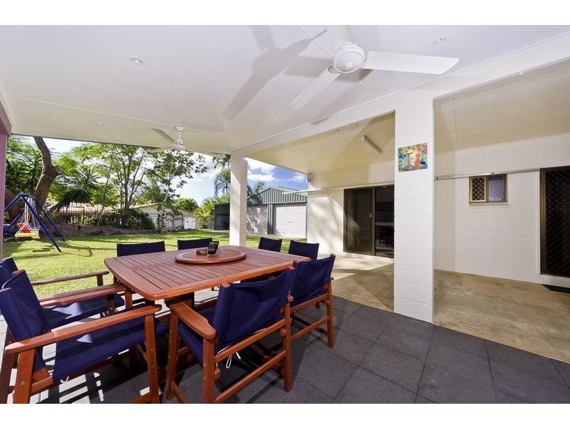 12 Harrison Close, Kanimbla QLD 4870