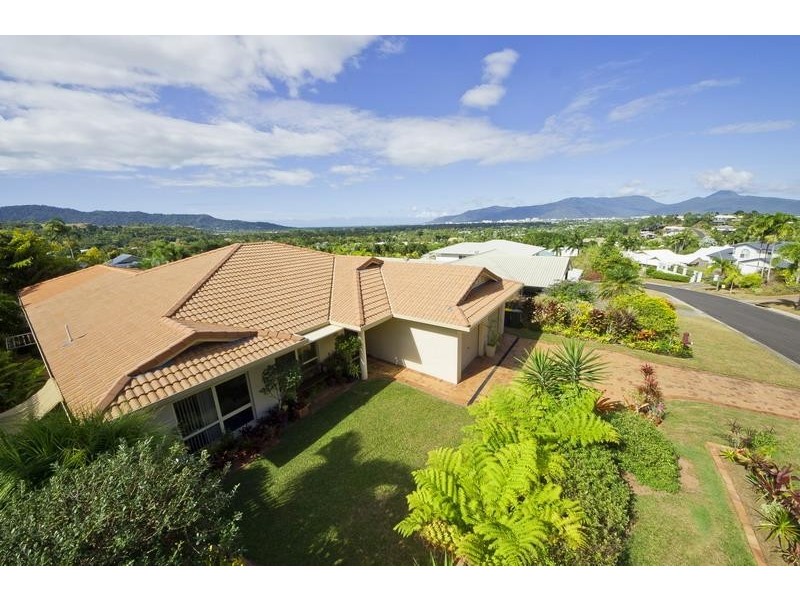 10 Rosemont Court, Mooroobool QLD 4870
