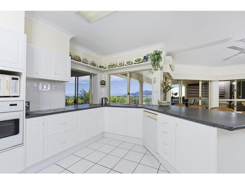 10 Rosemont Court, Mooroobool QLD 4870