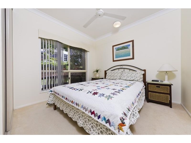 10 Rosemont Court, Mooroobool QLD 4870