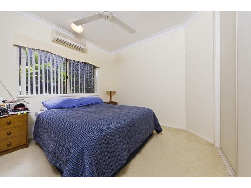 10 Rosemont Court, Mooroobool QLD 4870