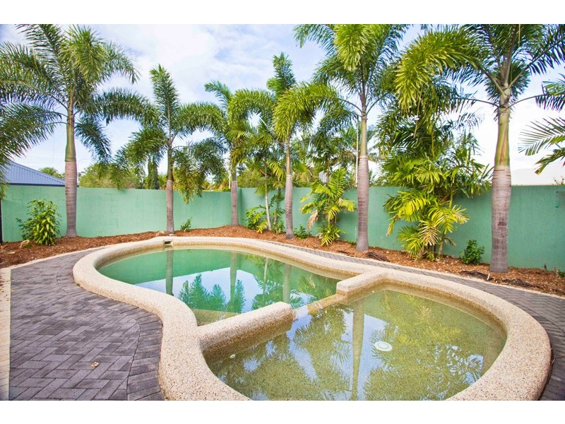 41 Cooya St, Kewarra Beach QLD 4879