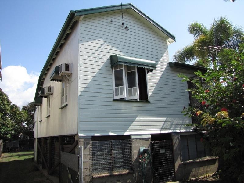 12 Loeven Street, Parramatta Park QLD 4870