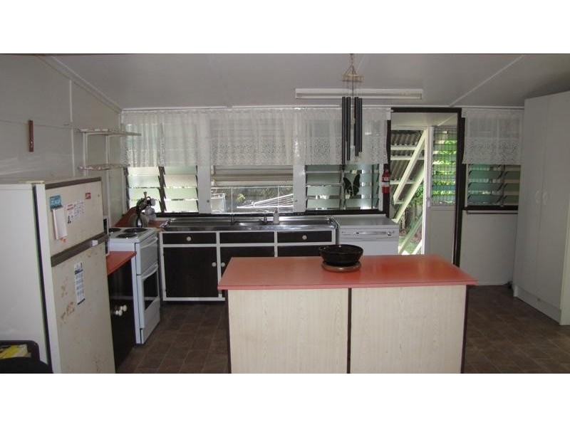 12 Loeven Street, Parramatta Park QLD 4870