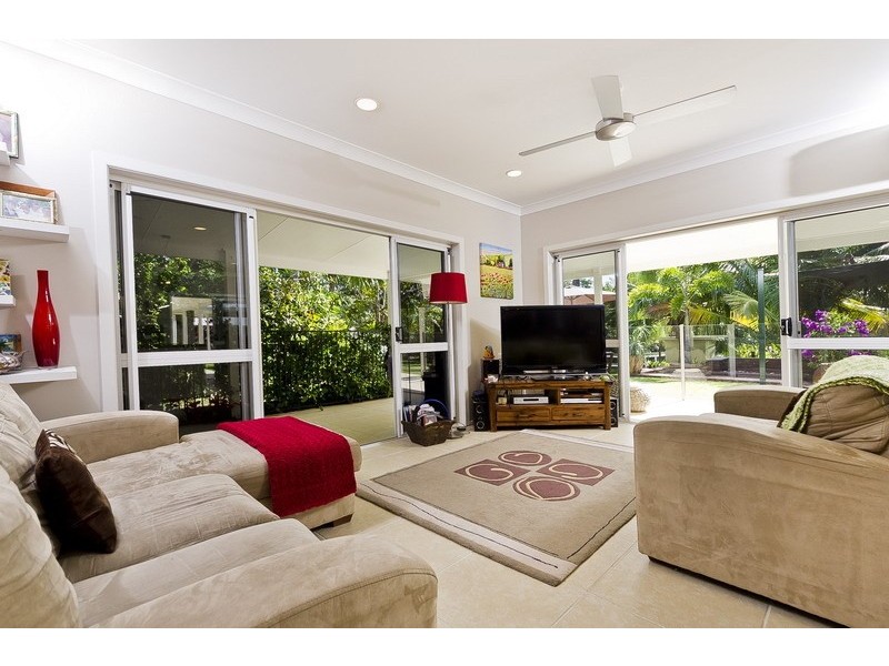 21-23 Stevens Street, Clifton Beach QLD 4879