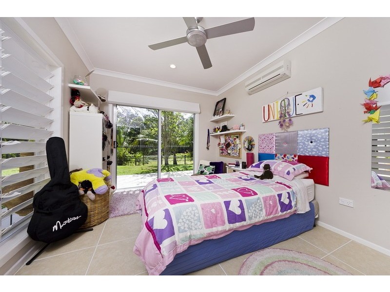 21-23 Stevens Street, Clifton Beach QLD 4879