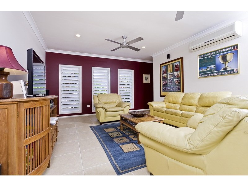 21-23 Stevens Street, Clifton Beach QLD 4879