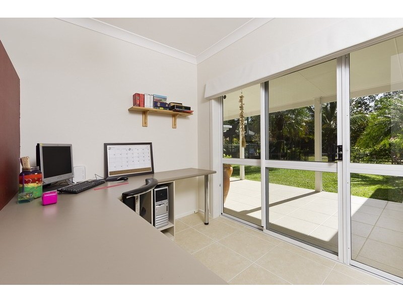 21-23 Stevens Street, Clifton Beach QLD 4879