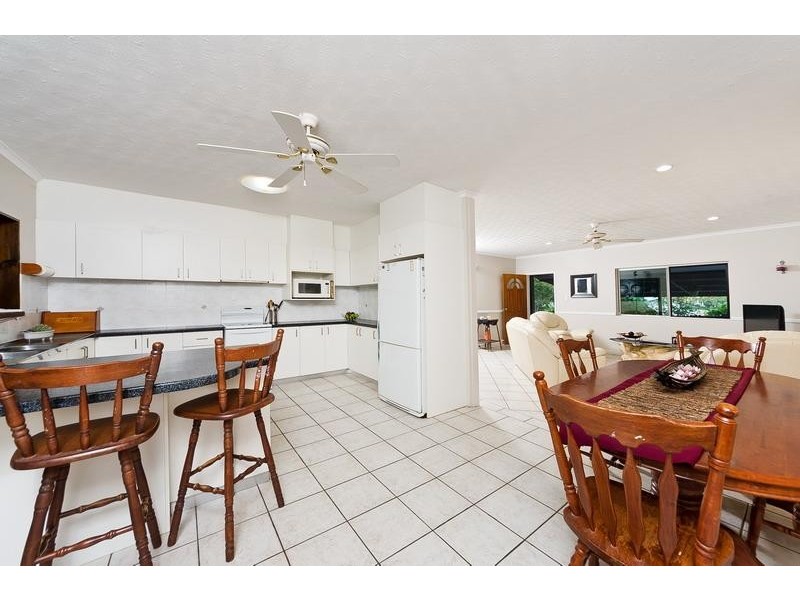 51 Bayview Street, Bayview Heights QLD 4868