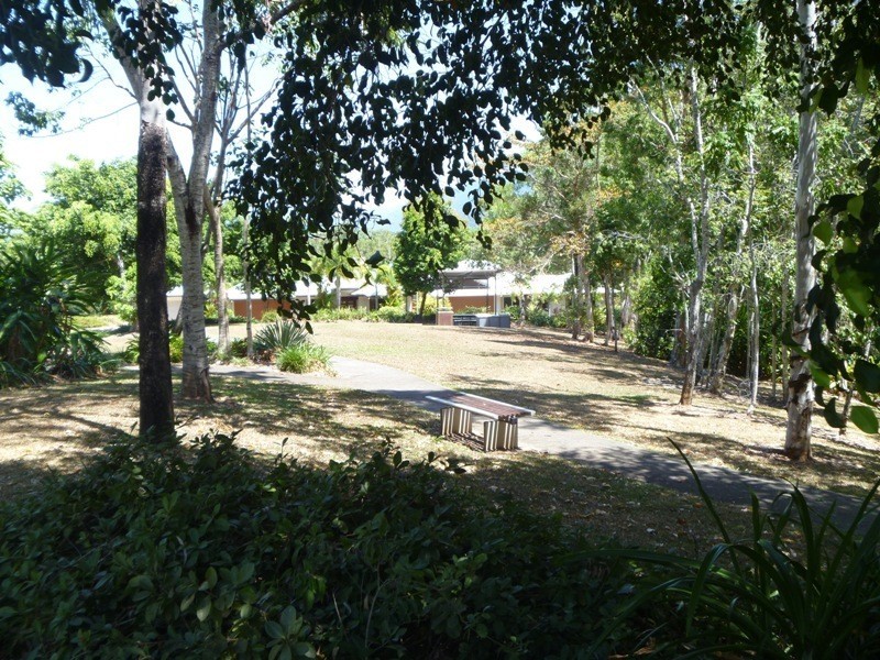 25 Propeller Court, Trinity Beach QLD 4879