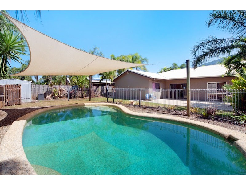 9 Caneland Court, Redlynch QLD 4870