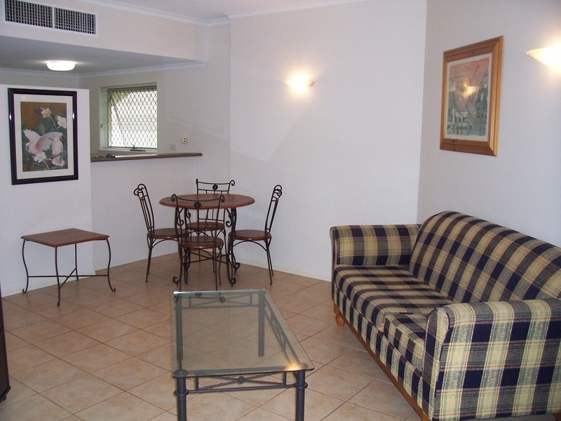5/34 Lily Street, Cairns North QLD 4870