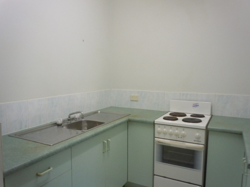 18/4-5 Hollett Close, Manunda QLD 4870