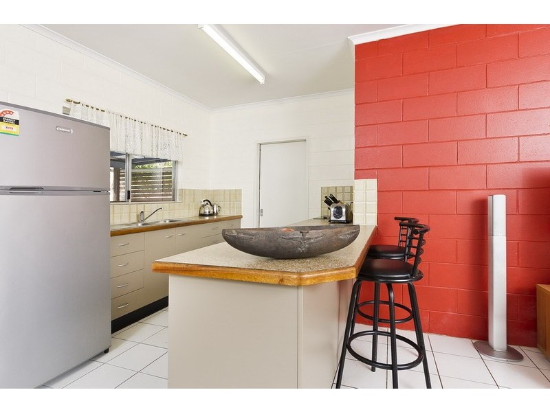 5 Fraser Close, Kanimbla QLD 4870