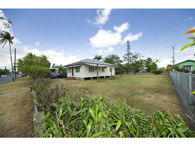 15 Nelson Street, Bungalow QLD 4870