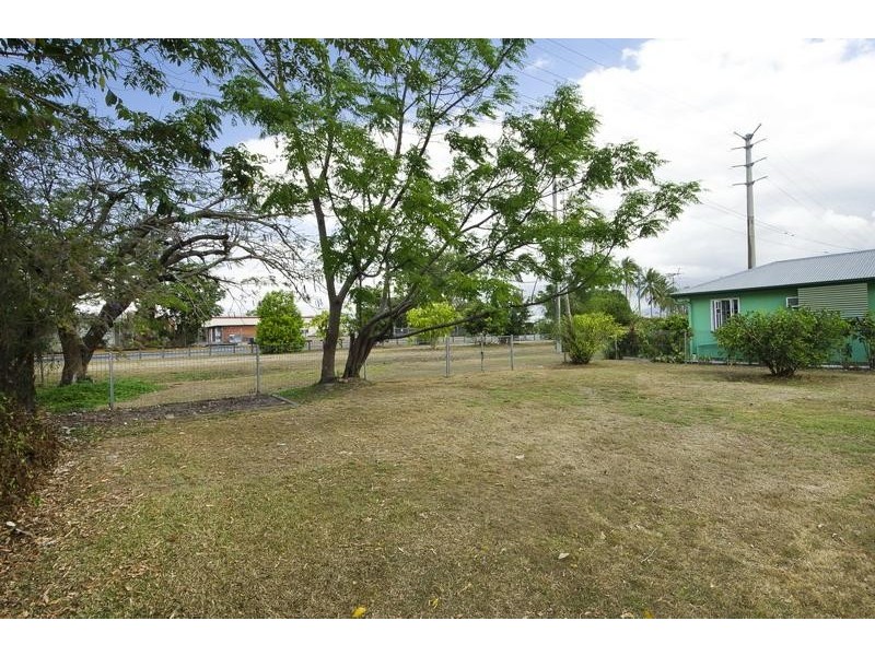 15 Nelson Street, Bungalow QLD 4870