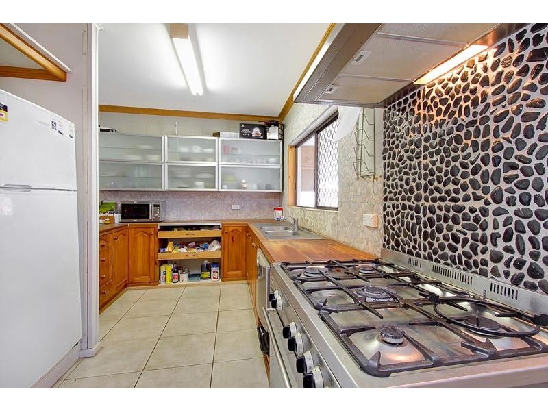 1 Bulolo Close, Trinity Beach QLD 4879