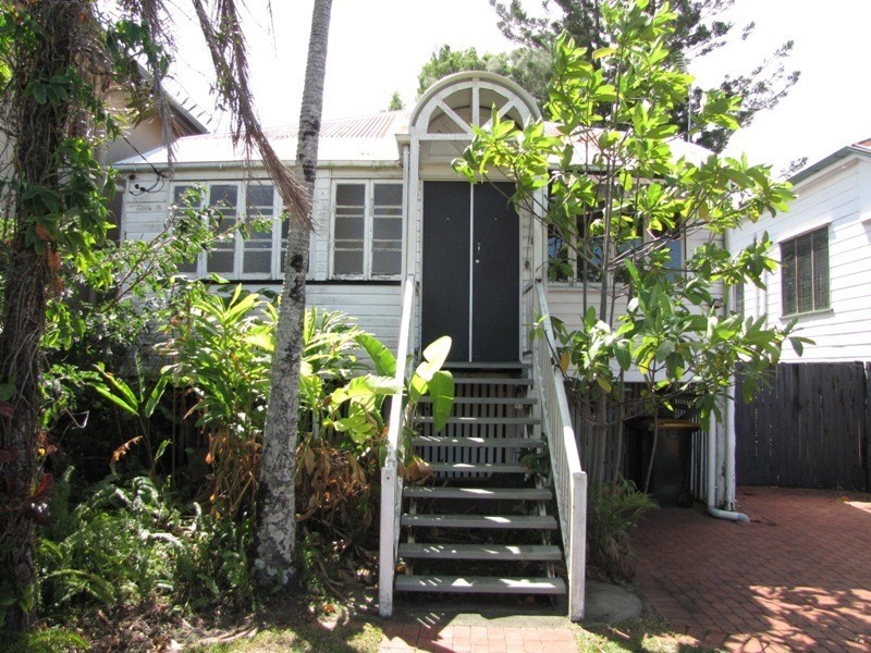 42 Upward Street, Parramatta Park QLD 4870