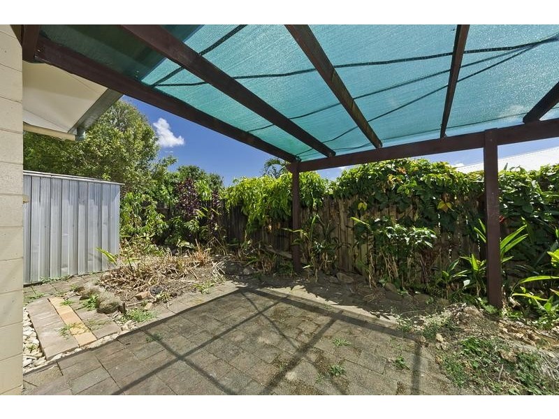 1/130 Robert Road, Bentley Park QLD 4869