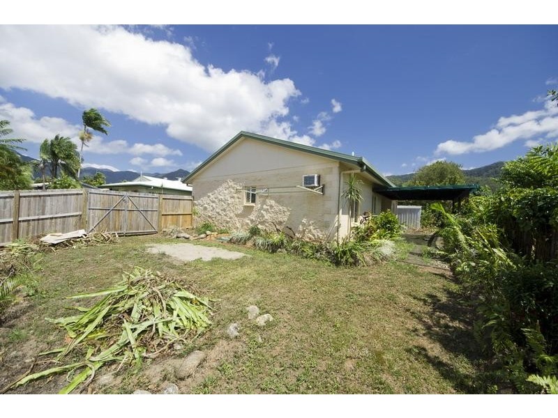 1/130 Robert Road, Bentley Park QLD 4869