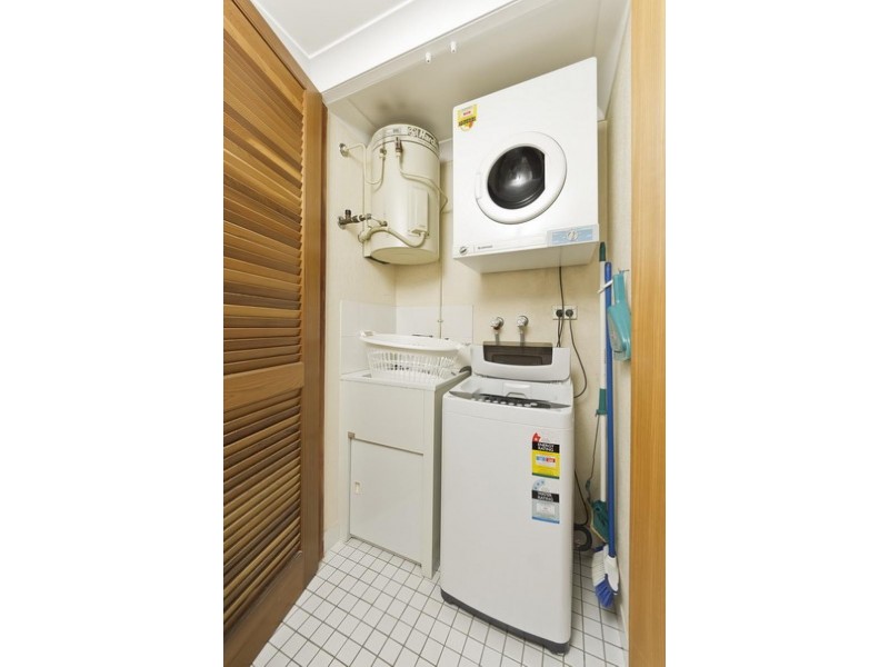 4/184 McLeod Street, Cairns North QLD 4870