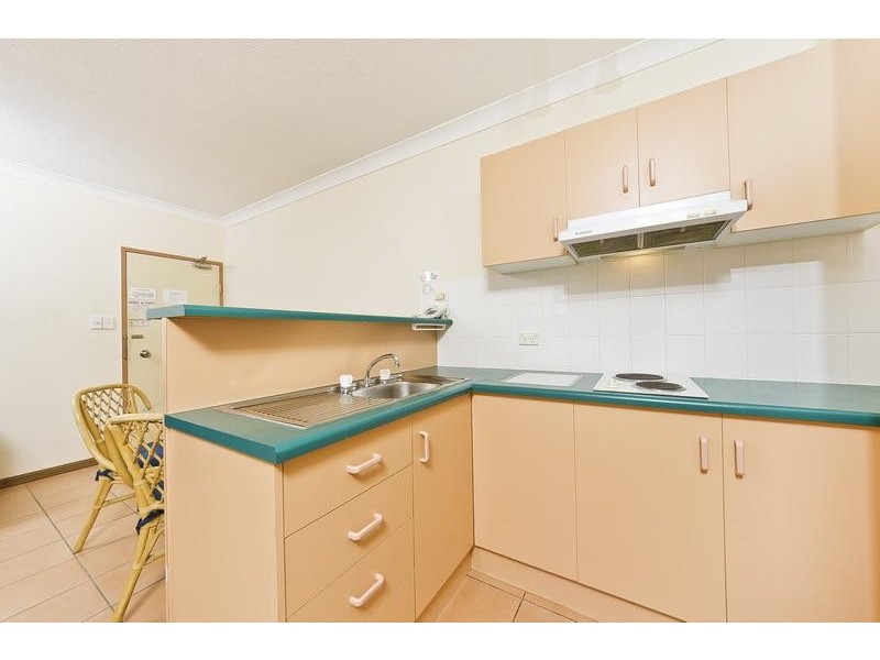 4/184 McLeod Street, Cairns North QLD 4870