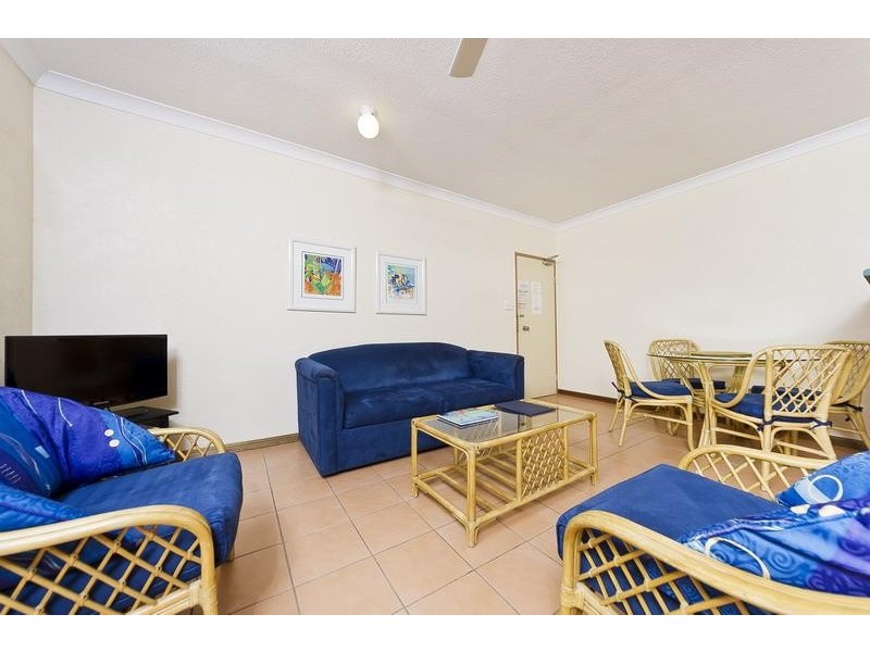 4/184 McLeod Street, Cairns North QLD 4870