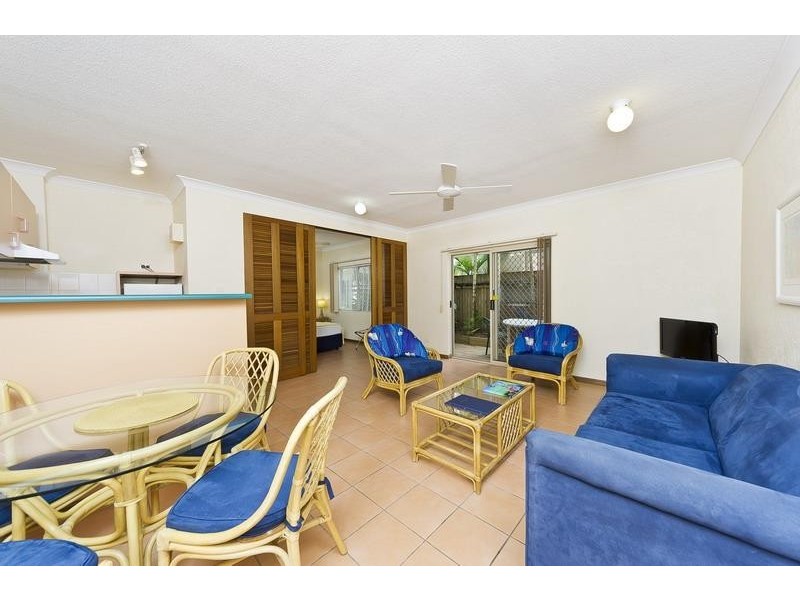 4/184 McLeod Street, Cairns North QLD 4870