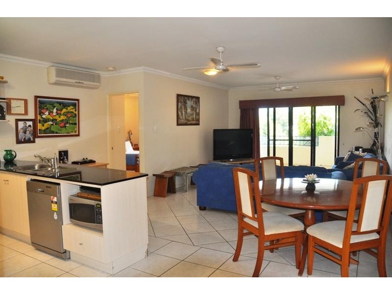 15/310-316 Lake St, Cairns North QLD 4870