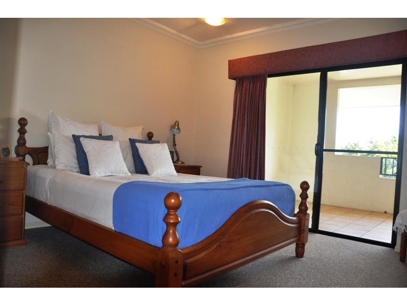 15/310-316 Lake St, Cairns North QLD 4870